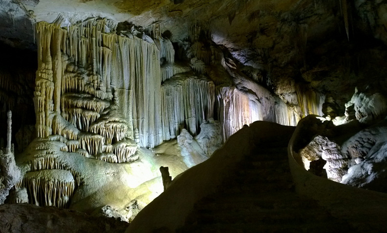 Coves de Campanet